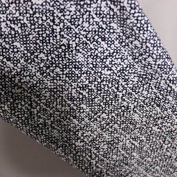 Katherine Barclay Abstract Print Ankle Pants‎ - Picture 5 of 7